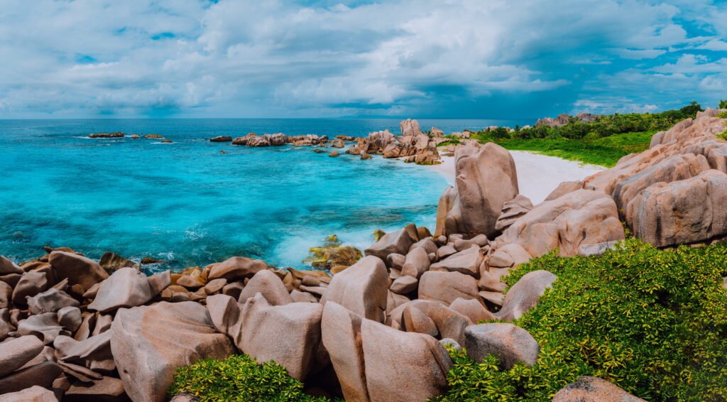 Off-Season Beach Destinations: Discover Hidden Coastal Gems Beyond the Crowds