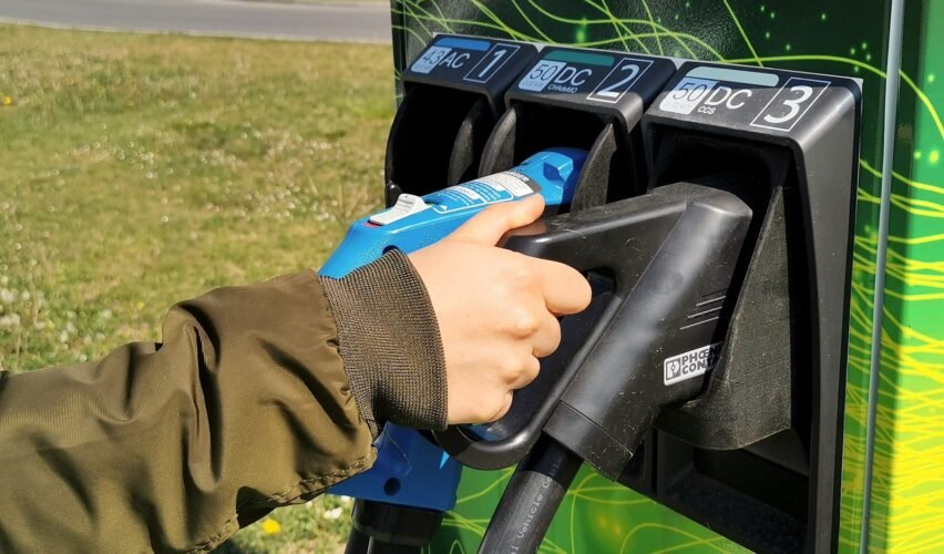 Choosing the Right EV Charger in Thailand