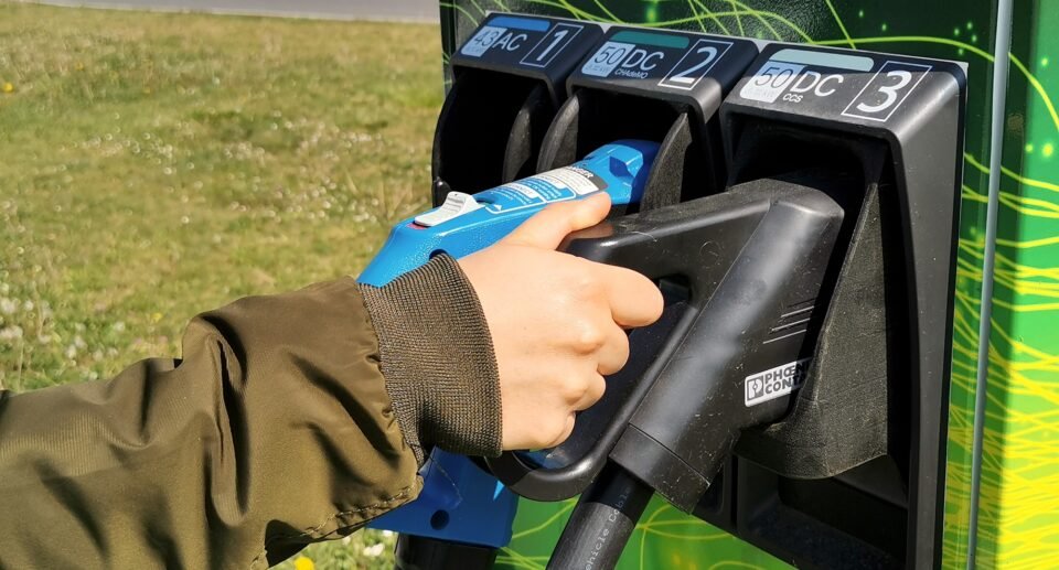 Choosing the Right EV Charger in Thailand